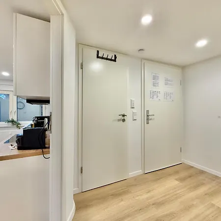 Beautiful New In Mitte - 5 Personen Apartment Bielefeld