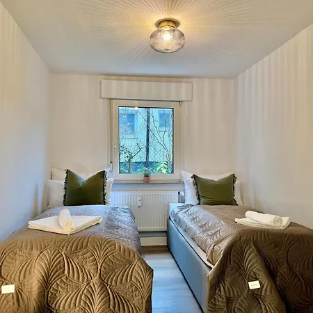 Apartment Beautiful New In Mitte - 5 Personen *