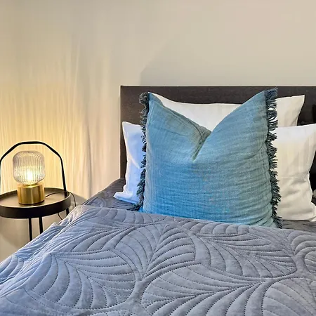 Beautiful New In Mitte - 5 Personen Apartment *